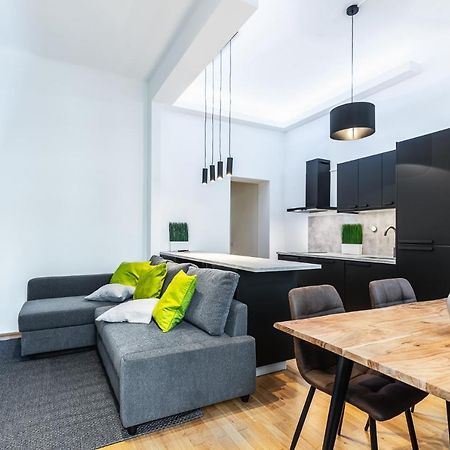 Stylish Designed Apartment In A Top Location Vienna Esterno foto