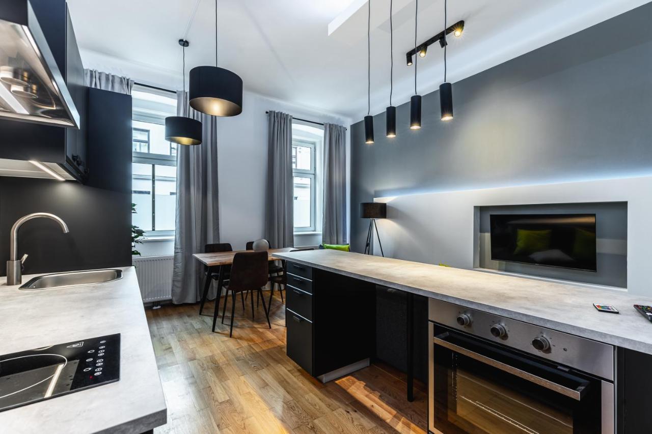 Stylish Designed Apartment In A Top Location Vienna Esterno foto